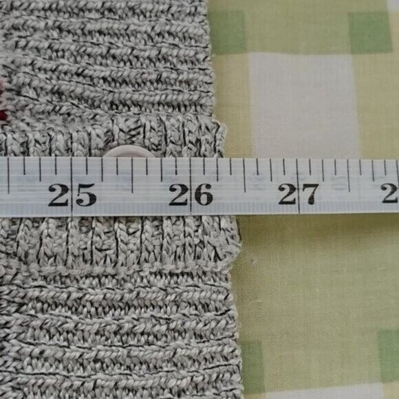 Great Northwest Clothing Sweater Women's Red Grey Cardigan Button Down Size XL - Picture 7 of 8